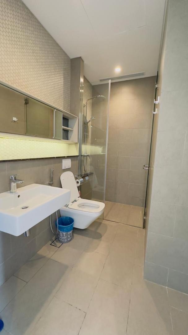 Lucentia Residents At Bbcc Lalaport Bukit Bintang Lägenhet Kuala Lumpur Exteriör bild